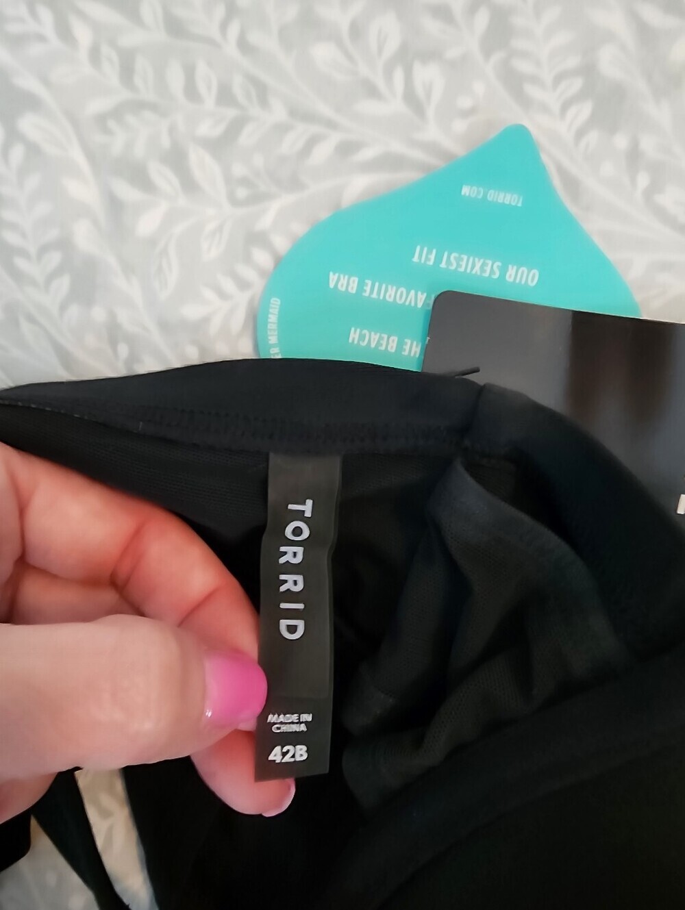 NEW! Torrid Underwire Strappy Front Bikini Top, Size 42 B - Picture 7 of 8
